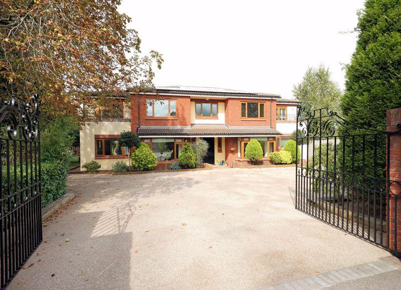 St. Marys Grove, Nailsea BS48 5 bed detached house for sale £1,195,000
