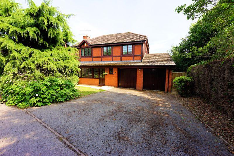 Bucklands View, Nailsea BS48 4 bed detached house for sale £695,000