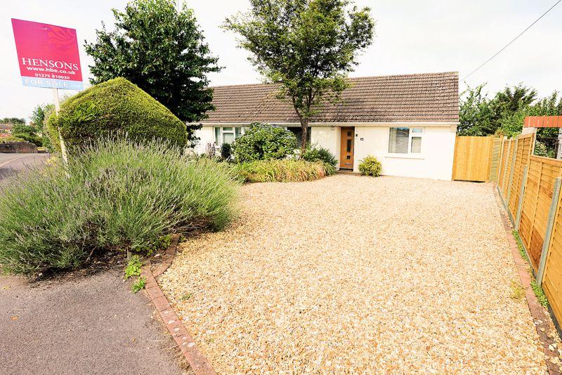 Whitesfield Road, Nailsea BS48 2 bed bungalow for sale £329,950