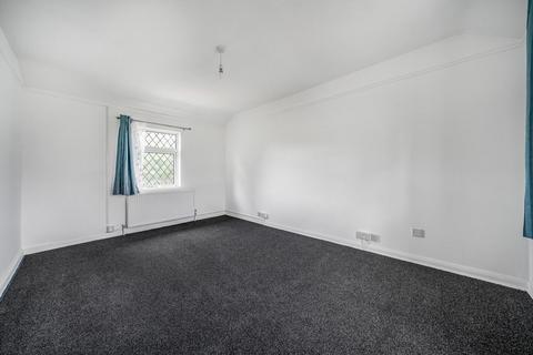 33 Winchcomb Gardens, London, SE9 6NU