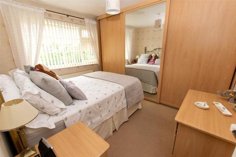 25 Bramber Close, Bletchley, Milton Keynes, MK3 7AB