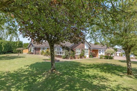 4 bedroom detached bungalow for sale, Top Road Acton Trussell Stafford, Staffordshire, ST17 0RQ