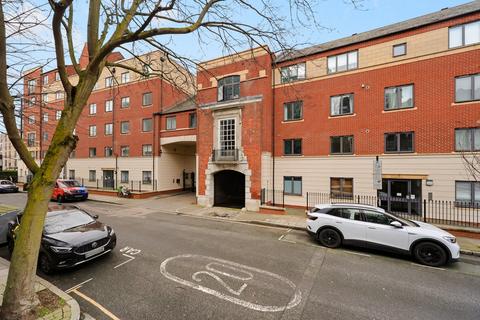 2 bedroom flat to rent, Sherard Court, 3 Manor Gardens, London