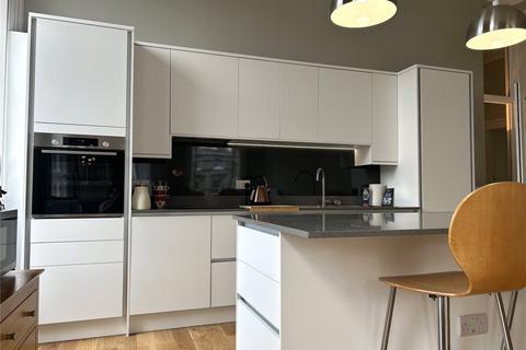 Flat 1, 47 Timber Bush, Edinburgh, EH6 6QH