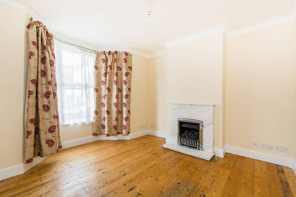 Benson Road, Croydon, CR0 3 bed house for sale £375,000