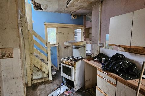 1 Coronation Street, Denton, Manchester, M34 3SF