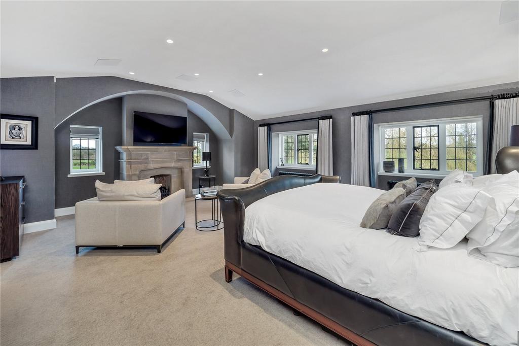 Principal Bedroom