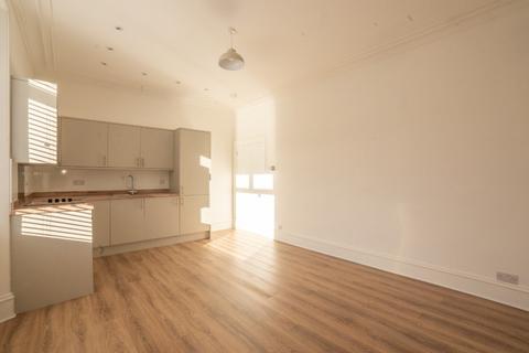 2 bedroom flat to rent - Wood Street, Torry, Aberdeen, AB11
