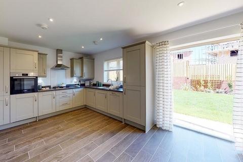 3 bedroom detached house for sale - Plot 2, The Abbey at Mulberry Homes at Braintree, Rayne Road, Braintree, Essex CM7