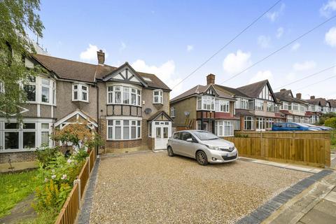 137 The Avenue, West Wickham, BR4 0EF