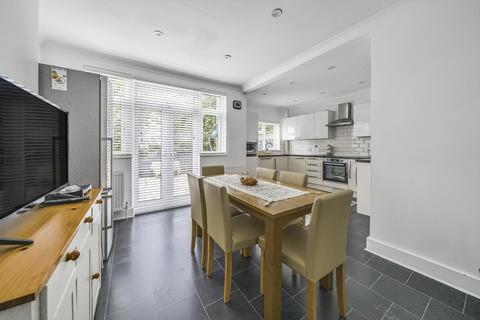 137 The Avenue, West Wickham, BR4 0EF