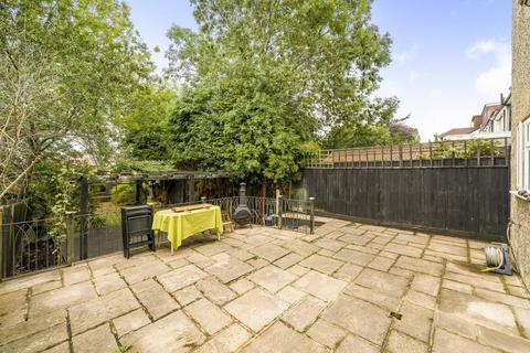 137 The Avenue, West Wickham, BR4 0EF
