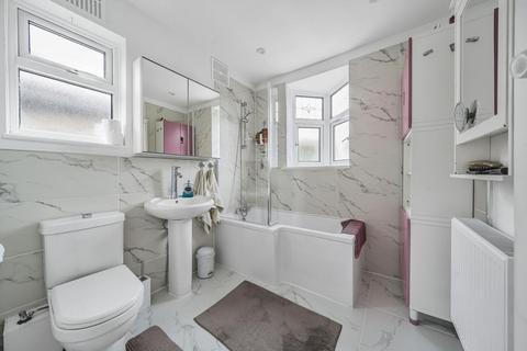 137 The Avenue, West Wickham, BR4 0EF