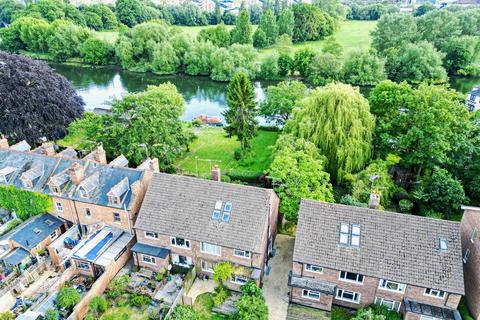 26a Mill Green, Caversham, Reading, RG4 8EX