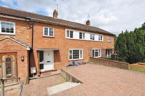3 bedroom terraced house to rent, Bushy Hill Drive, Guildford, Surrey, GU1