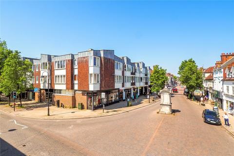 2 bedroom flat for sale, High Street, Petersfield, Hampshire