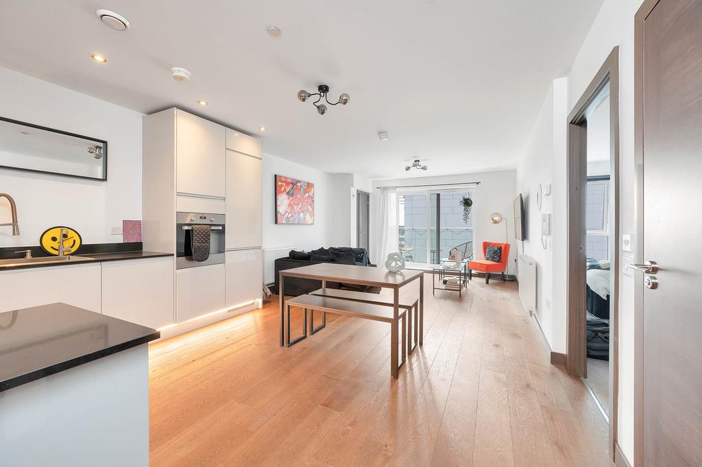 East Station Road, Fletton Quays, Peterborough, PE2 1 bed flat for sale