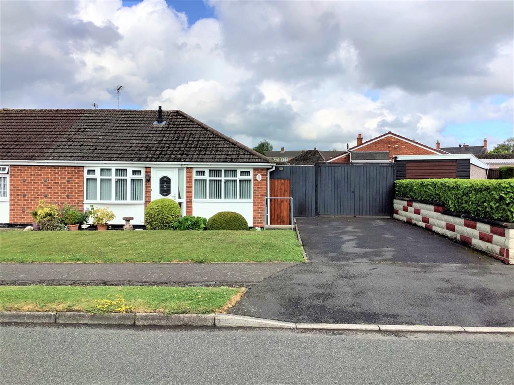 Birch Avenue, Newhall, DE11 2 bed bungalow for sale £245,000