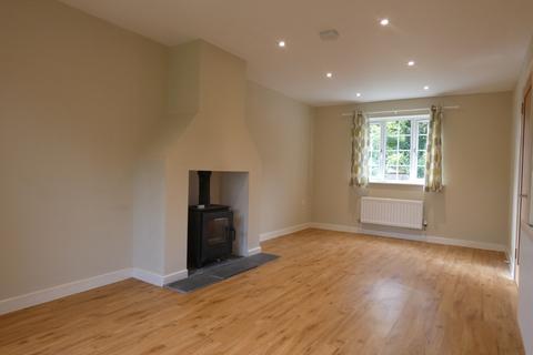 4 bedroom detached house to rent, Broad Chalke