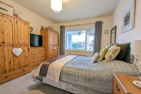 3 bedroom bungalow for sale, Yarborough Road, Skegness, PE25