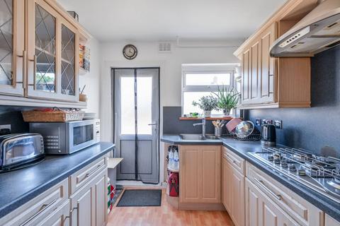 29 Biggin Avenue, Mitcham, CR4 3HN