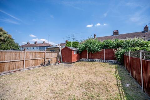 29 Biggin Avenue, Mitcham, CR4 3HN