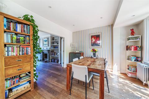 12 Clifton Road, London, N22 7XN