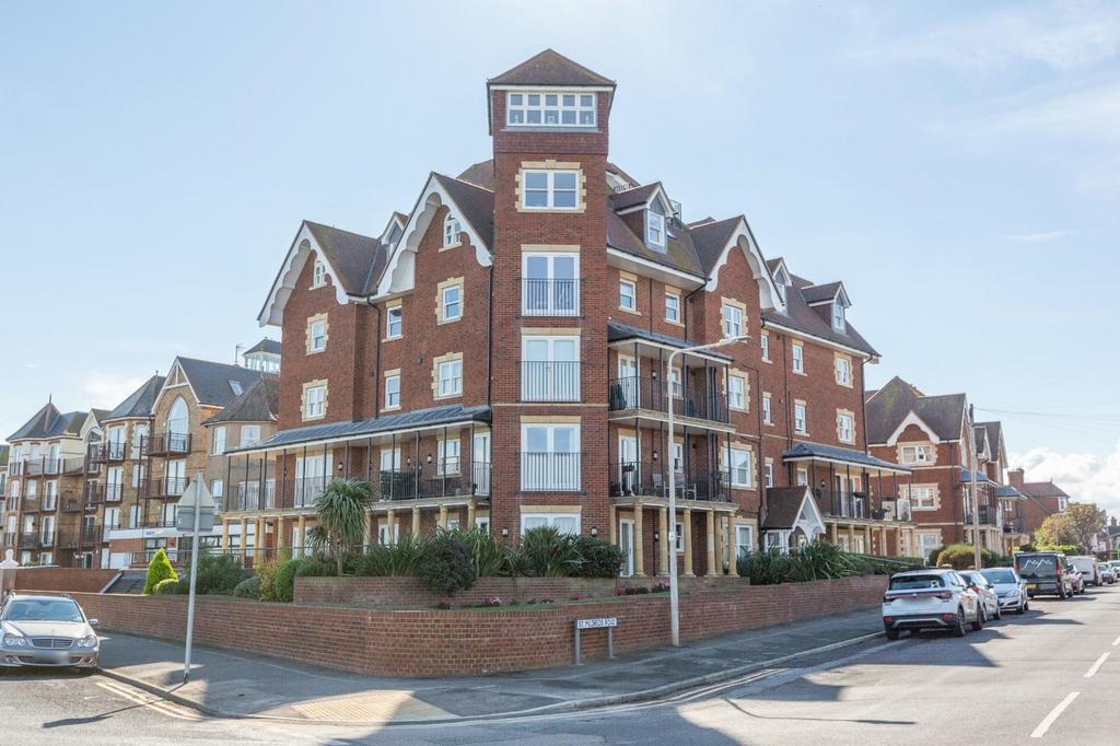 St. Mildreds Road, WestgateOnSea, CT8 3 bed apartment £795,000