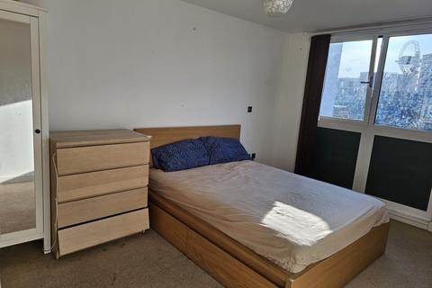 2 bedroom apartment to rent, High Street Stratford, London, E15