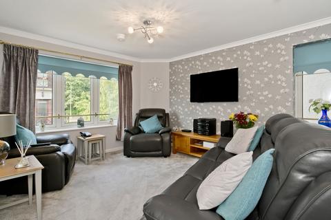 27/8 Greenpark, Edinburgh, EH17 7TB