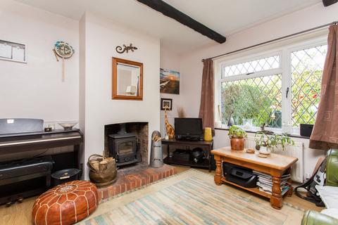 Honeypot Cottage Lower Lees Road, Old Wives Lees, Canterbury, CT4 8AU