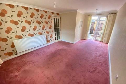 32 Box Road, Birmingham, B37 7NU