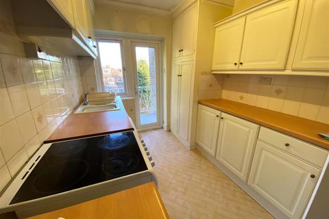 Flat 5, Angelo House Charlecott Close, Birmingham, B13 0DE