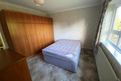 Flat 5, Angelo House Charlecott Close, Birmingham, B13 0DE
