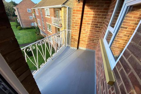 Flat 5, Angelo House Charlecott Close, Birmingham, B13 0DE