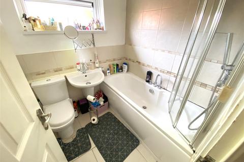 26 Augustine Grove, Birmingham, B18 5HA