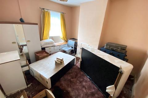 76 Glovers Road, Birmingham, B10 0JY