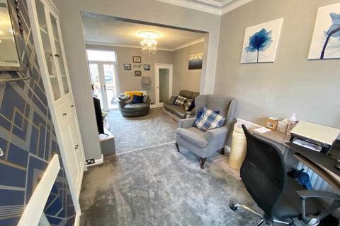 38 Flora Road, Birmingham, B25 8BH