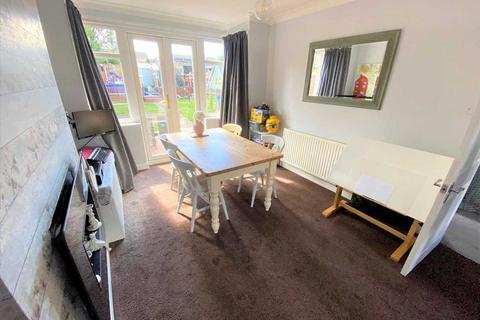 81 Brays Road, Sheldon, Birmingham, B26 1NX
