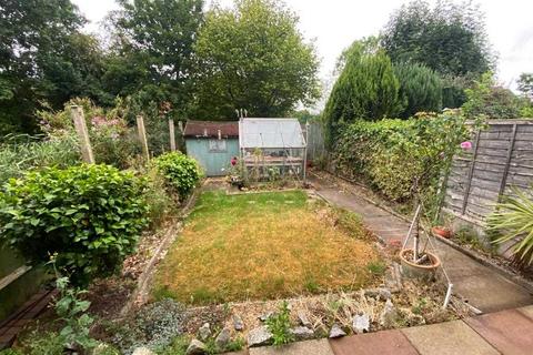 235 Rowood Drive, Solihull, B92 9LG