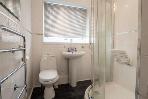 16 Bickenhill Park Road, Solihull, B92 7JP