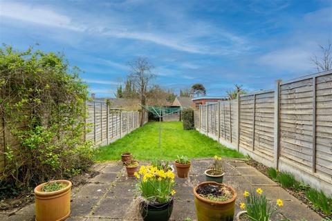 16 Bickenhill Park Road, Solihull, B92 7JP