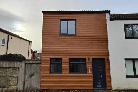 undefined, Flanshaw Lane, Wakefield, West Yorkshire, UK, WF2