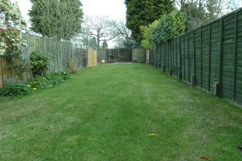33 Barton Croft, Hall Green, Birmingham, B28 0UY