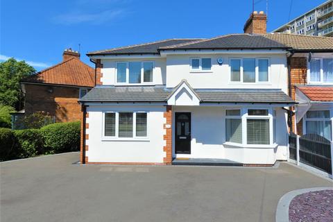 72 Fox Green Crescent, Birmingham, B27 7SH