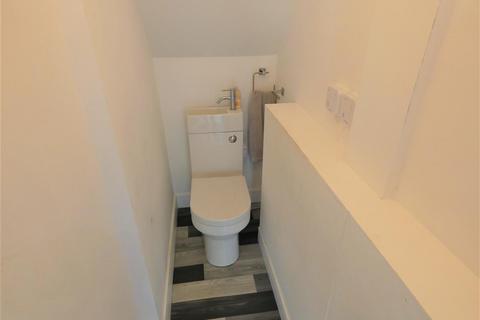 72 Fox Green Crescent, Birmingham, B27 7SH