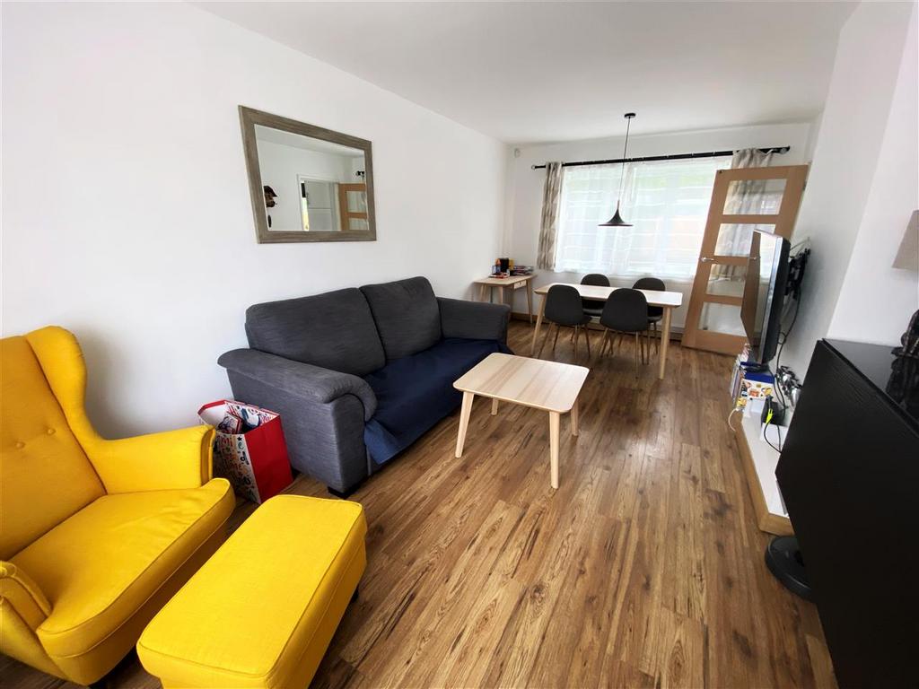 Through Lounge