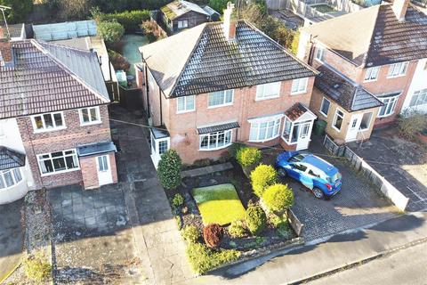 79 Chamberlain Crescent, Shirley, Solihull, B90 2DQ