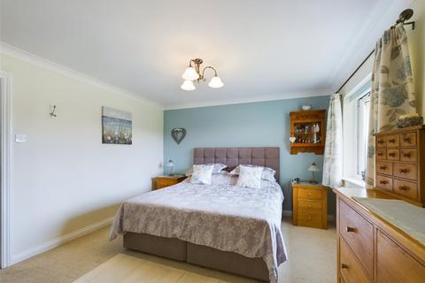 11 Bowood Park, Lanteglos, Camelford, PL32 9LA