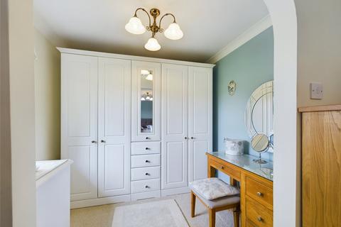 11 Bowood Park, Lanteglos, Camelford, PL32 9LA
